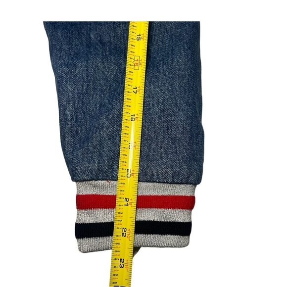 Levis Big E Premlum Reversible
Denim Satin Quilted Jean Jacket Size M - Picture 11 of 14